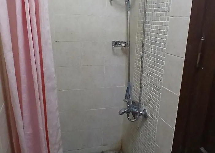 شالية العين السخنة قرية بيلاجيو عائلات صف اول على البحر *