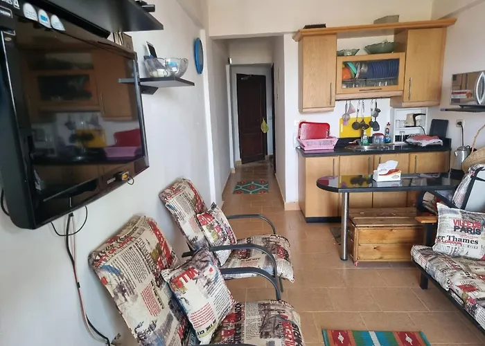 Resort شالية العين السخنة قرية بيلاجيو عائلات صف اول على البحر *