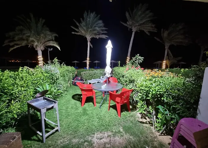 شالية العين السخنة قرية بيلاجيو عائلات صف اول على البحر