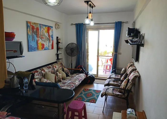 Resort شالية العين السخنة قرية بيلاجيو عائلات صف اول على البحر *