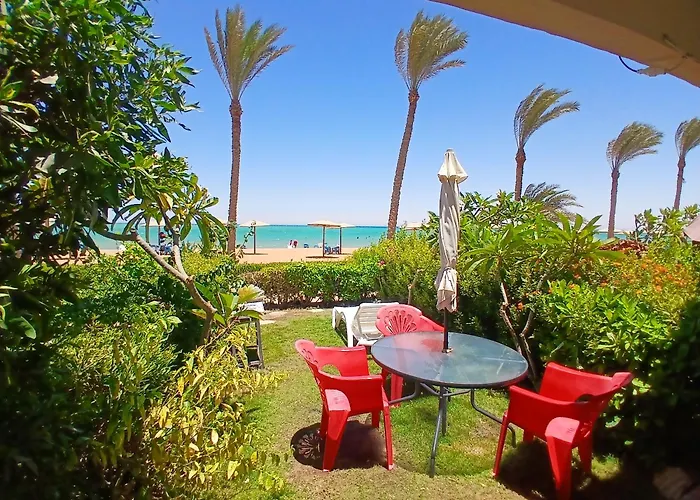 Resort شالية العين السخنة قرية بيلاجيو عائلات صف اول على البحر Ain Sukhna